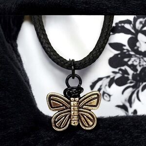 5 For $25💫Golden Butterfly Pendant Necklace